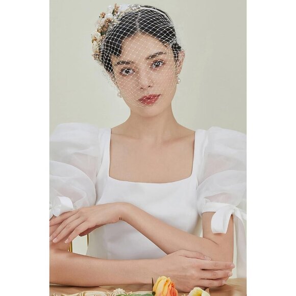 Women’s 1920s Mesh Flower Pearl Veil Fascinator Headband for Weddings main image 4